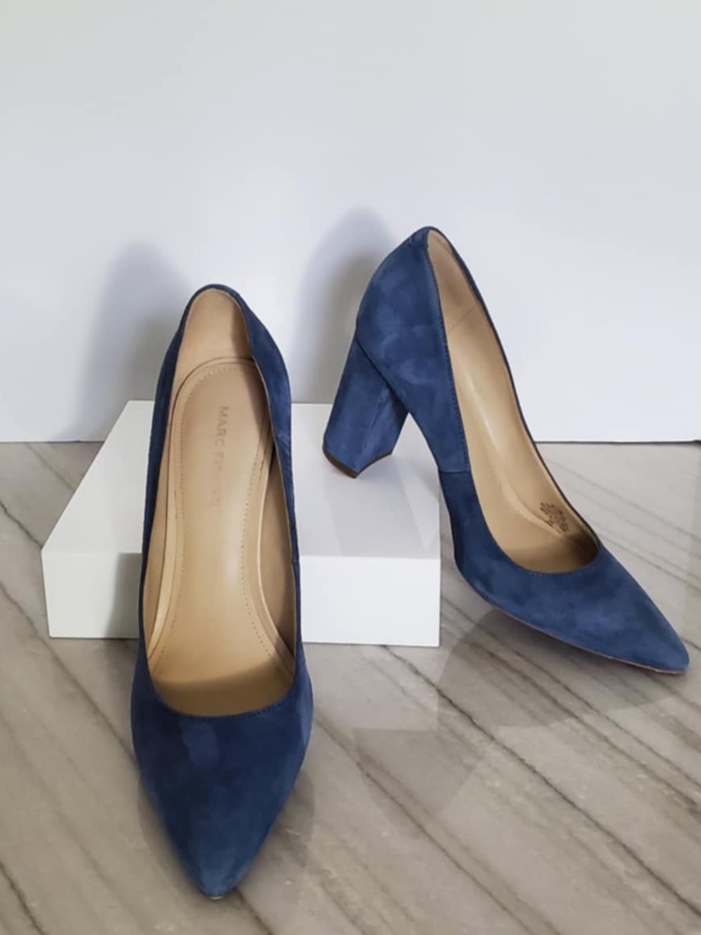 Marc Fisher Womens Viviene Block Heel Pumps Blue Suede Size 7.5